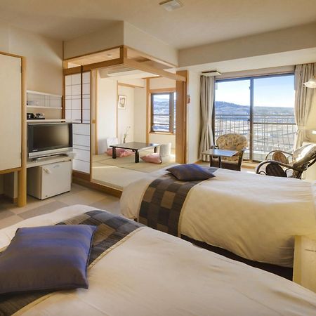 Hotel Kaneyamaen Fujiyoshida Zewnętrze zdjęcie
